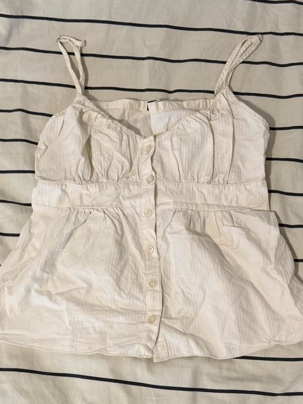 Brandy Melville Tiffany button up top